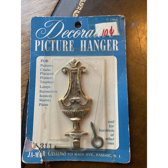 Vintage 1964 Ja-Mar Decorative Picture Hanger - Picture 1 of 5
